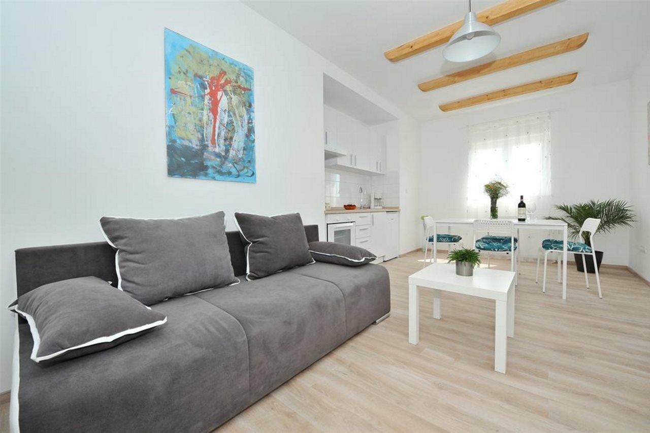 Apartments Ivkovic Задар Экстерьер фото